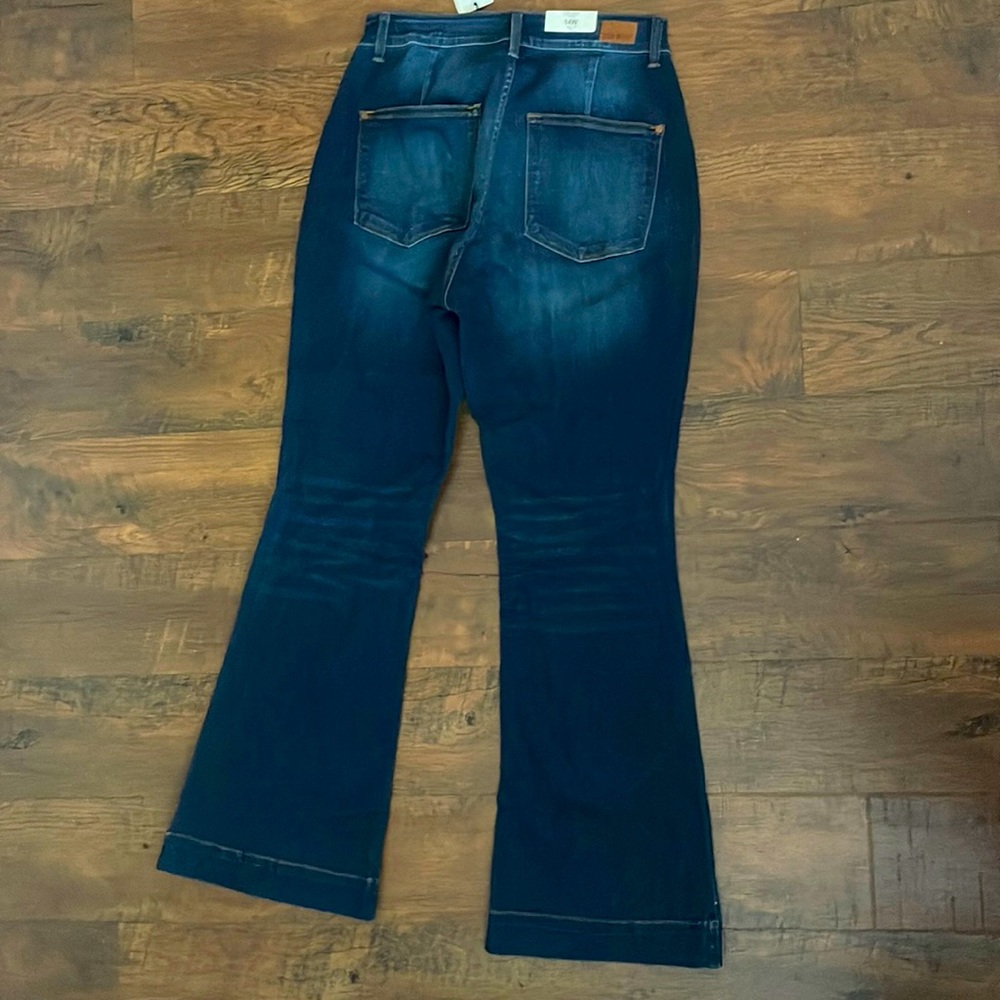 Brand new and tagged cute Judy Blue high rise flares 14W